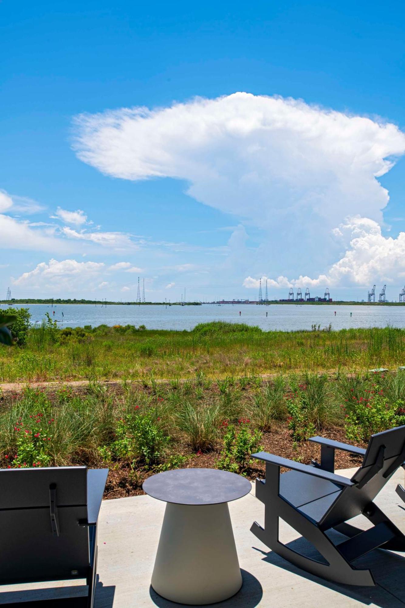 Hyatt Regency Baytown-Houston Hotel Екстериор снимка